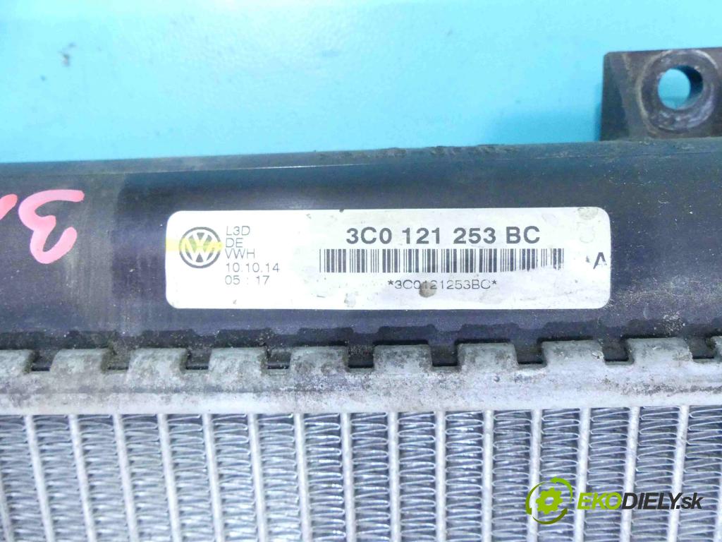 Vw Passat B7 2010-2014 2.0 tdi 140 HP manual 103 kW 1968 cm3 5- chladič 3C0121253BC (Chladiče)