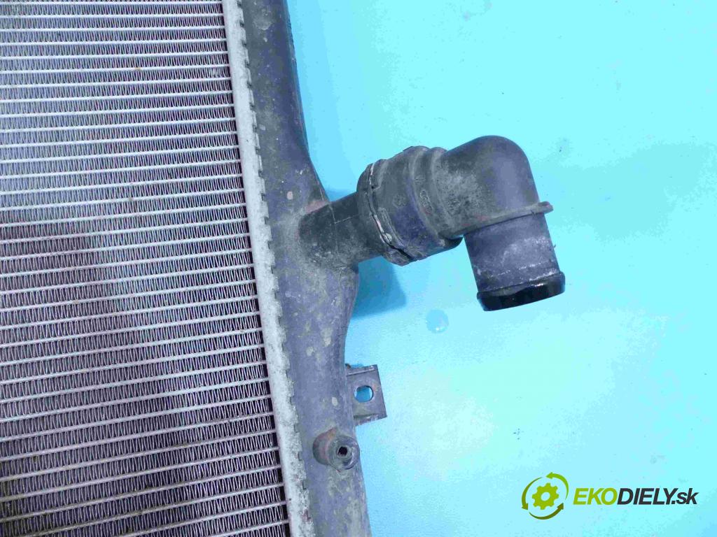 Vw Passat B7 2010-2014 2.0 tdi 140 HP manual 103 kW 1968 cm3 5- chladič 3C0121253BC (Chladiče)