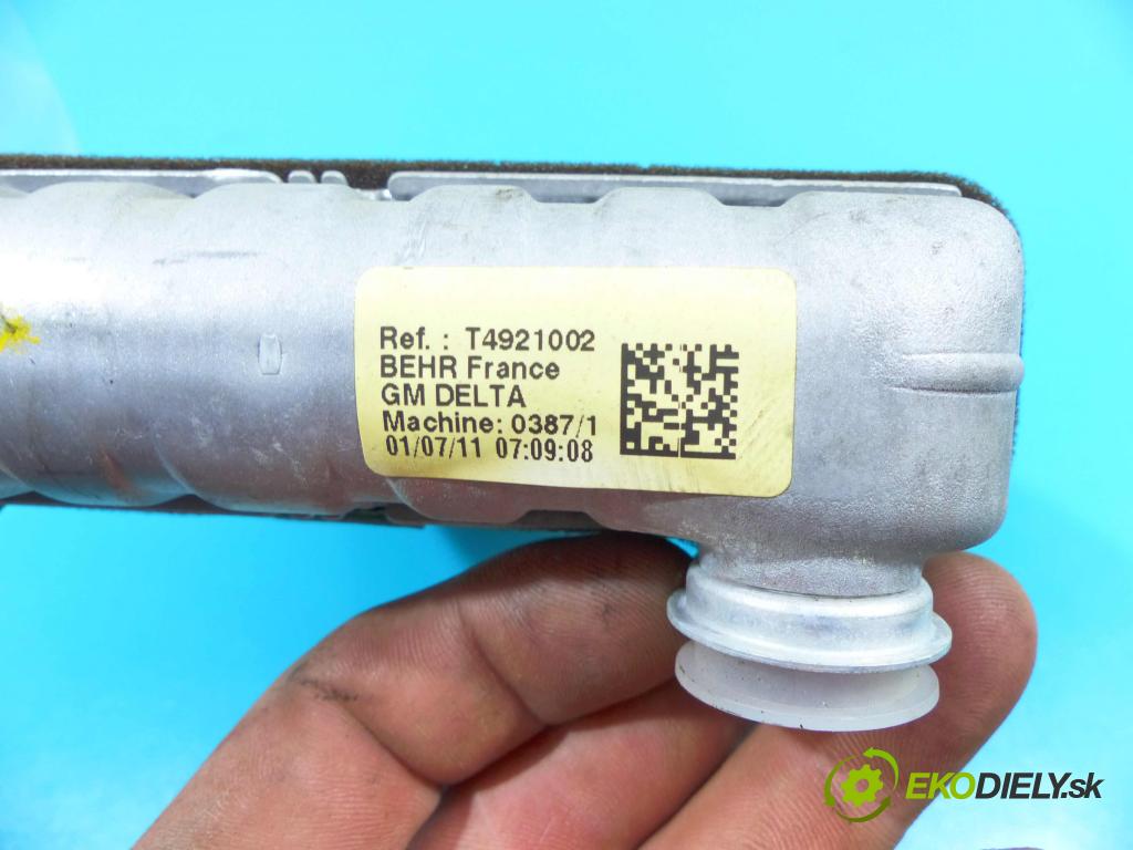 Opel Astra IV 2009-2015 1.4 T 140 HP manual 103 kW 1364 cm3 5- radiator T4921002 (Radiátory kúrenia)