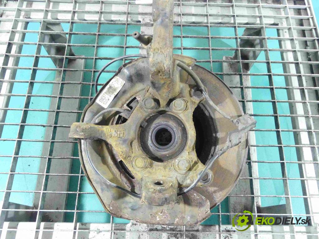 Toyota Avensis III T27 2009-2018 2.0 D4D 126 HP manual 93 kW 1998 cm3 5- náboj ľavé  (Náboje)