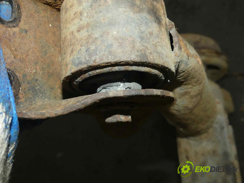 Ford Ka Mk1 1996-2008 1.3 60 hp manual 44 kW 1299 cm3 3- zadní výztuha