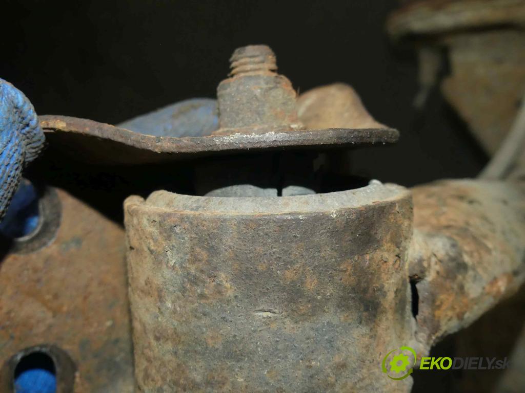 Ford Ka Mk1 1996-2008 1.3 60 hp manual 44 kW 1299 cm3 3- zadní výztuha