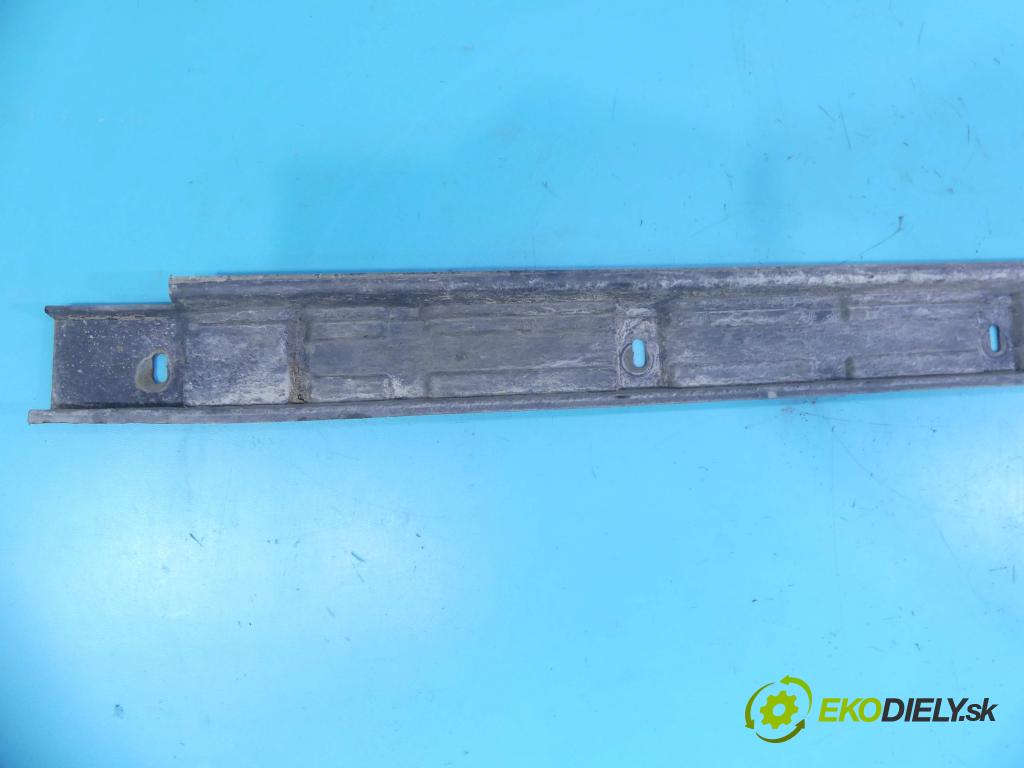 Mercedes GL I X164  2006-2012 4.0 CDI 306KM automatic 225 kW 3996 cm3 5- práh levý  (Ostatní)