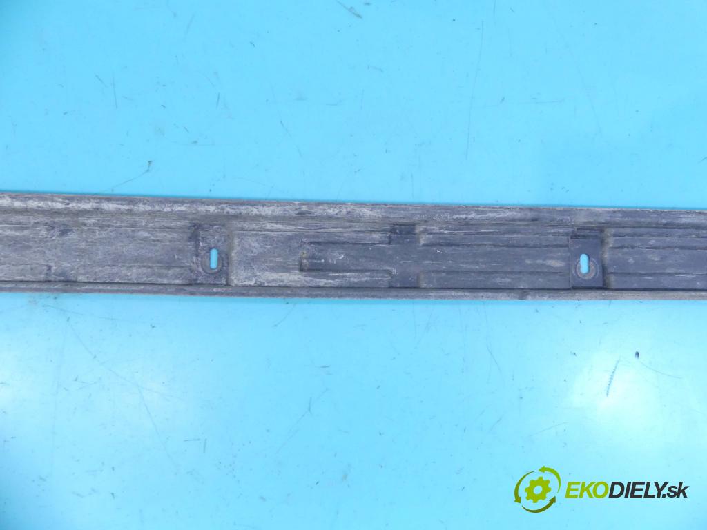 Mercedes GL I X164  2006-2012 4.0 CDI 306KM automatic 225 kW 3996 cm3 5- práh levý  (Ostatní)