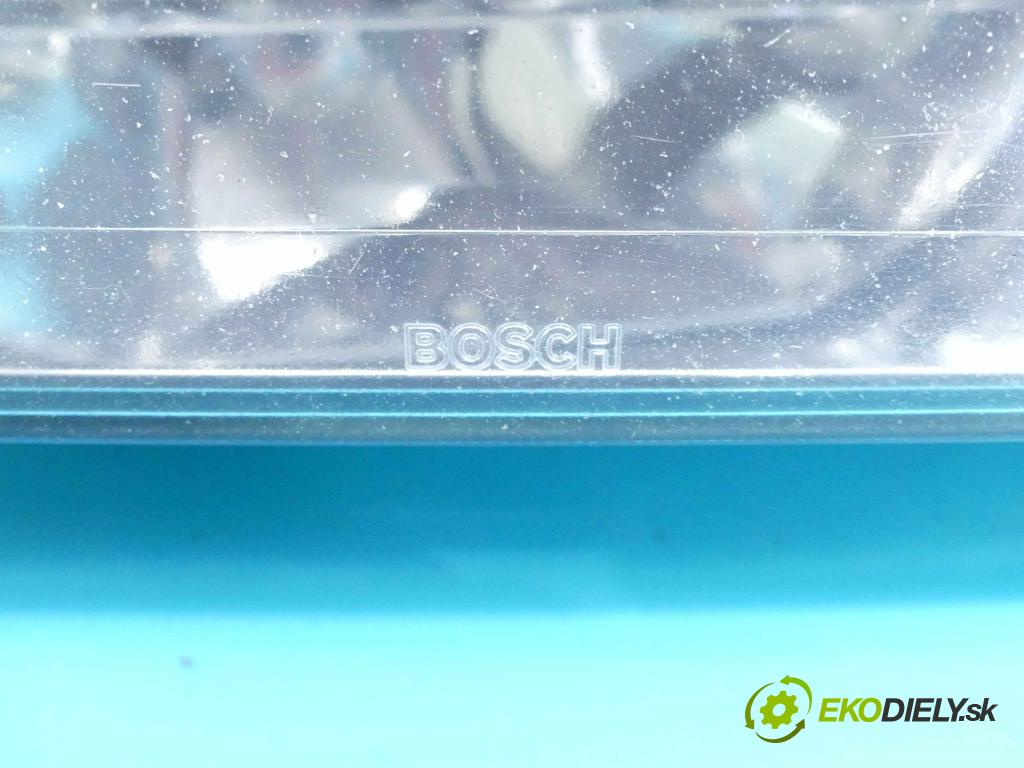 Mazda 323f 1.8 16v 114 HP manual 84 kW 1840 cm3 5- Reflektor: pravý  (Pravé)