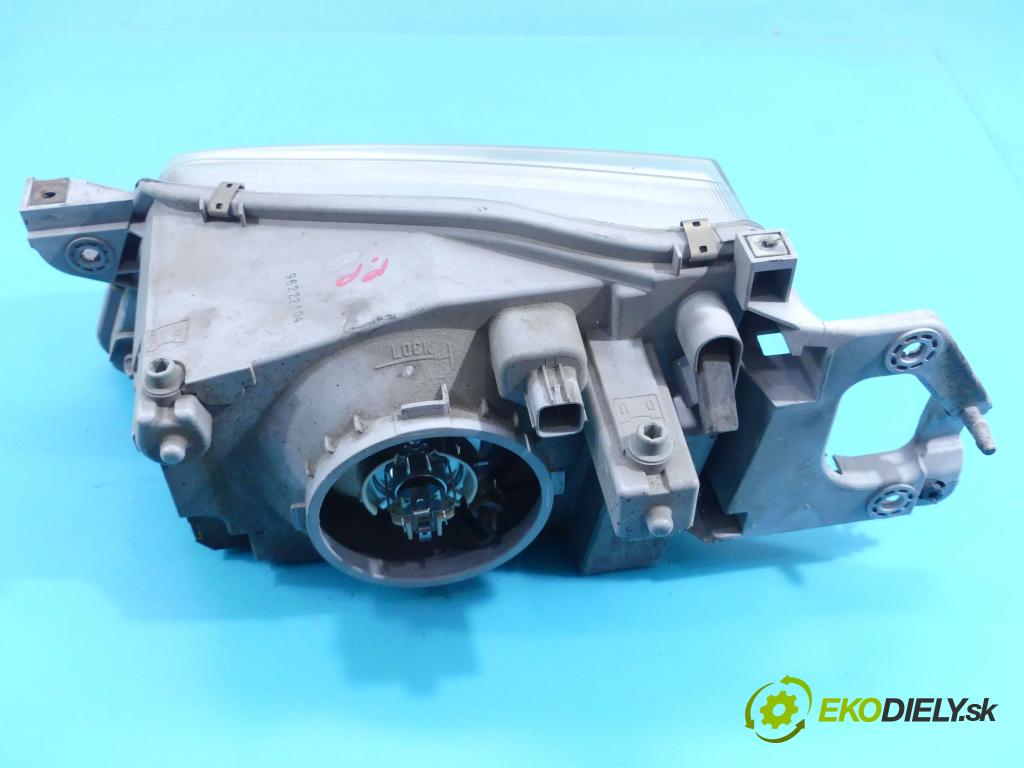 Mazda 323f 1.8 16v 114 HP manual 84 kW 1840 cm3 5- Reflektor: pravý  (Pravé)