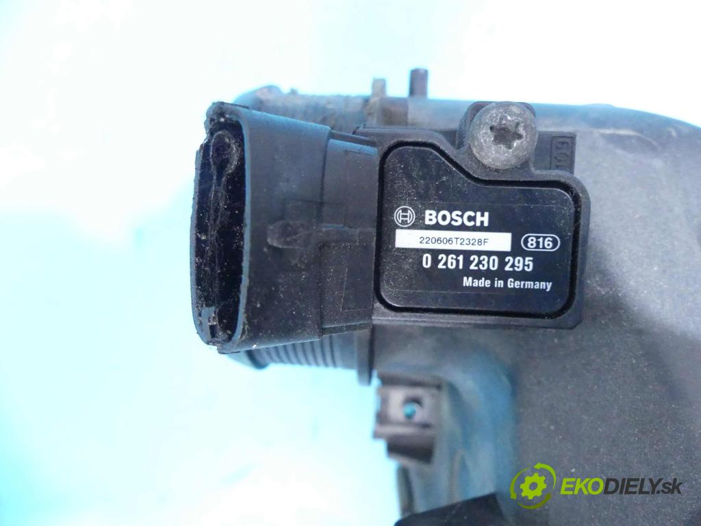 Volvo S60 II 2010-2018 2.0 T 203KM manual 149 kW 1999 cm3 4- Intercooler 0261230295 (Chladiče nasávaného vzduchu (intercoolery))