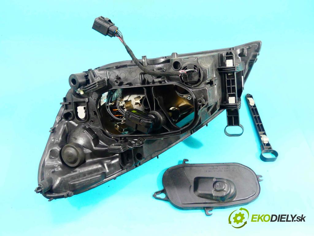 Volvo S60 II 2010-2018 2.0 T 203KM manual 149 kW 1999 cm3 4- Reflektor: pravý 89907534 (Pravé)