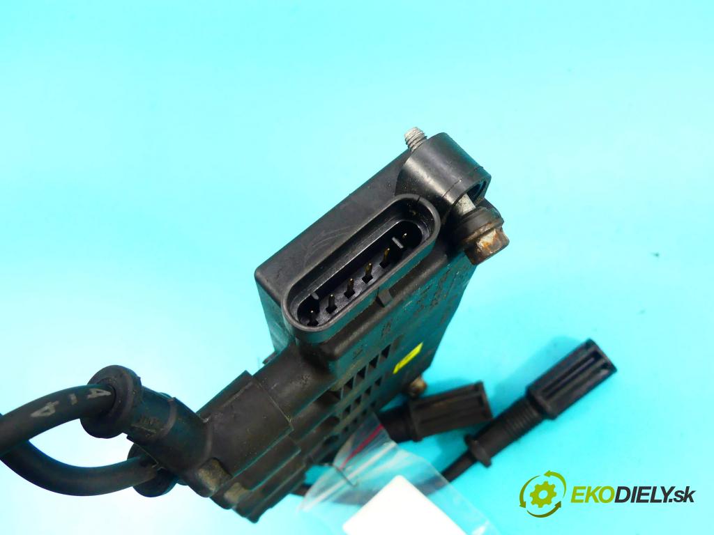 Fiat 500 2007-2020 1.2 69KM manual 51 kW 1242 cm3 3- cievka zapaľovacia 55200112 (Zapaľovacie cievky, moduly)