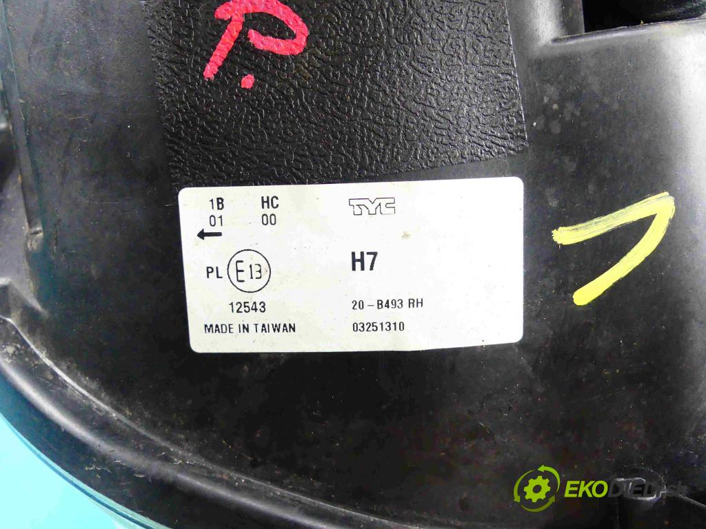 Fiat 500 2007-2020 1.2 69KM manual 51 kW 1242 cm3 3- Reflektor: pravý  (Pravé)