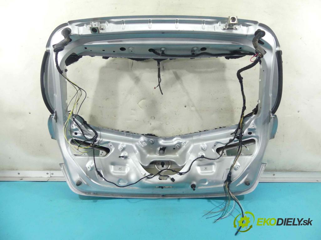 Alfa romeo Giulietta 1.4 T 170 hp manual 125 kW 1368 cm3 5- zadní kufrové dveře  (Zadní kapoty)