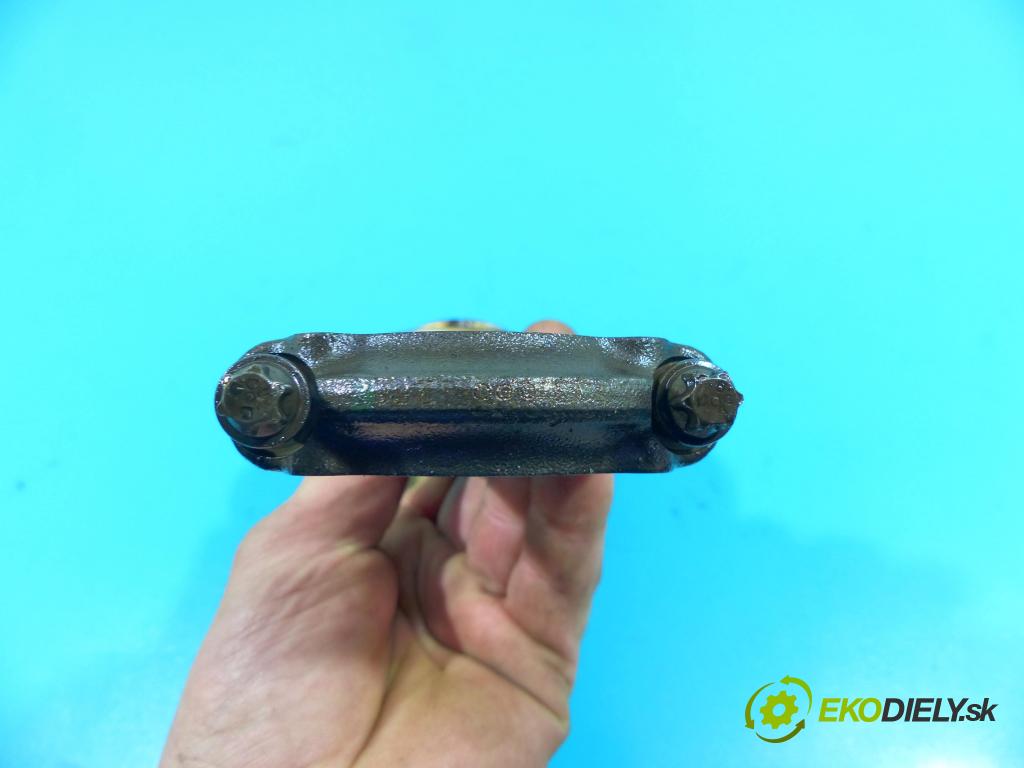 Mercedes CLK II C209 2002-2009 1.8 Kompresor (271940) 163 HP automatic 120 kW 1796 cm3 2- piest (Piesty)