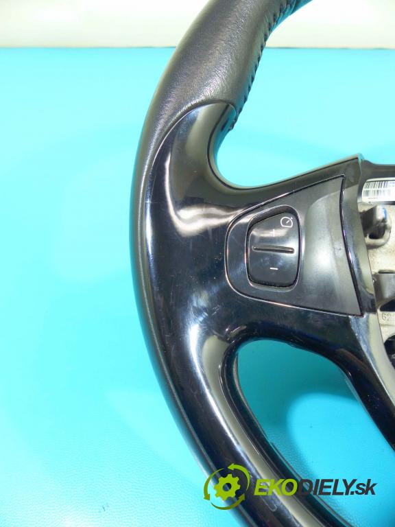 Renault Captur I 2013-2019 0.9 Tce 90 HP manual 66 kW 898 cm3 5- volant 484008001R (Volanty)