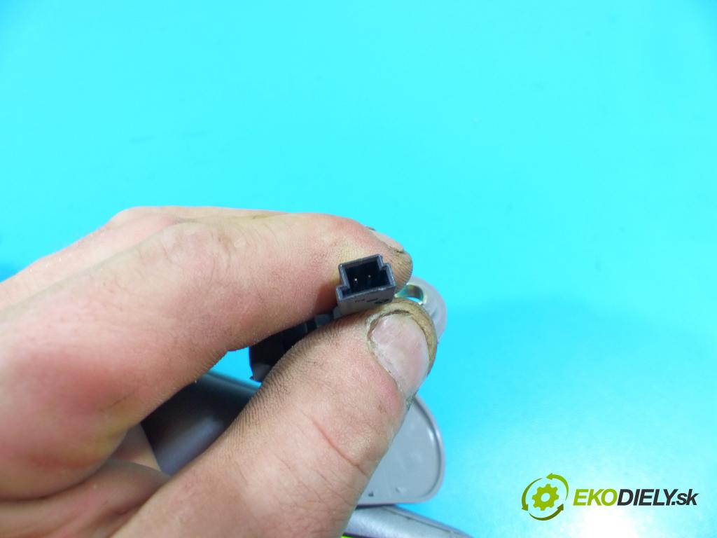 Alfa romeo Giulietta 1.4 T 170 HP manual 125 kW 1368 cm3 5- clonítko pravé