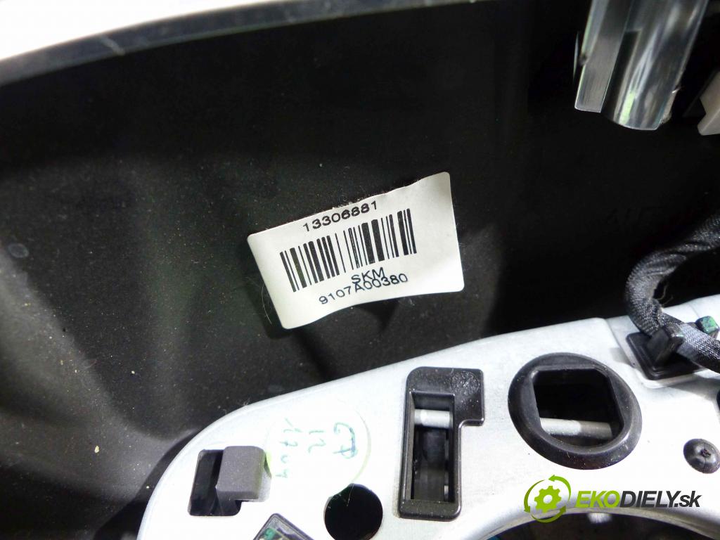 Opel Insignia A 2008-2017 2.0 cdti 131 HP manual 96 kW 1956 cm3 5- volant 13306881 (Volanty)