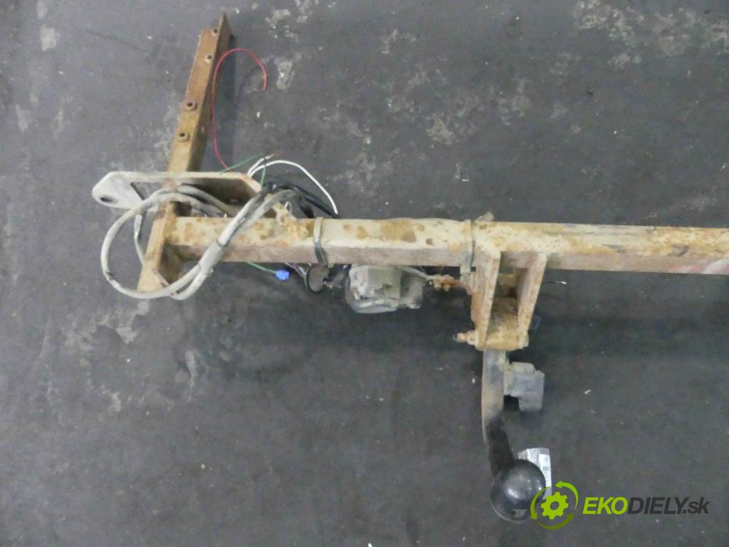 Opel Insignia A 2008-2017 2.0 cdti 131 hp manual 96 kW 1956 cm3 5- oko tažné