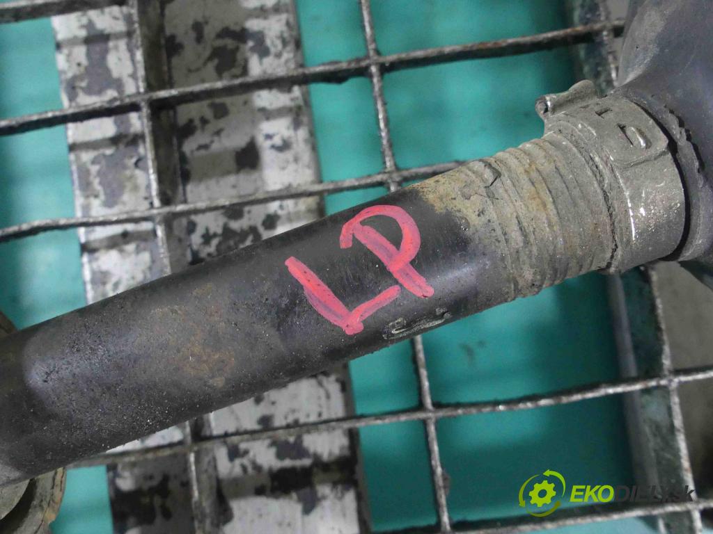 Vw New Beetle 1998-2010 2.0 116 HP manual 85 kW 1984 cm3 3- poloos ľavé  (Poloosy)