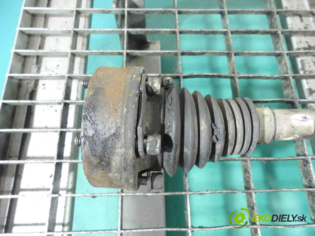 Vw New Beetle 1998-2010 2.0 116 HP manual 85 kW 1984 cm3 3- poloos ľavé  (Poloosy)