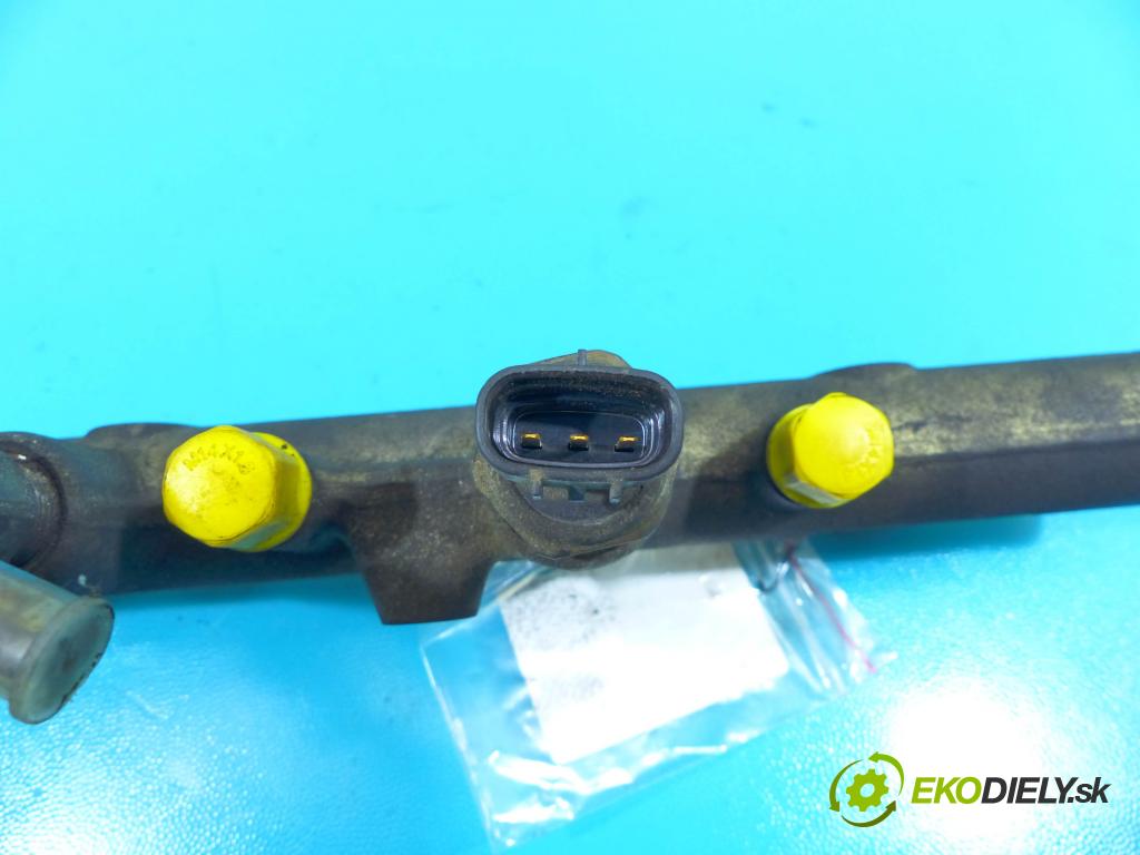 Mazda Mpv II 1999-2006 2.0 citd 136 HP manual 100 kW 1998 cm3 5- lišta vstrekovacia  (Vstrekovacie lišty)