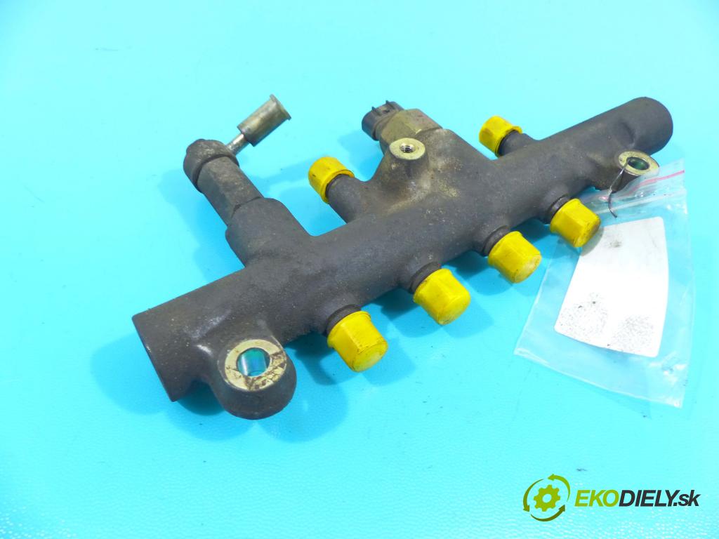 Mazda Mpv II 1999-2006 2.0 citd 136 HP manual 100 kW 1998 cm3 5- lišta vstrekovacia  (Vstrekovacie lišty)