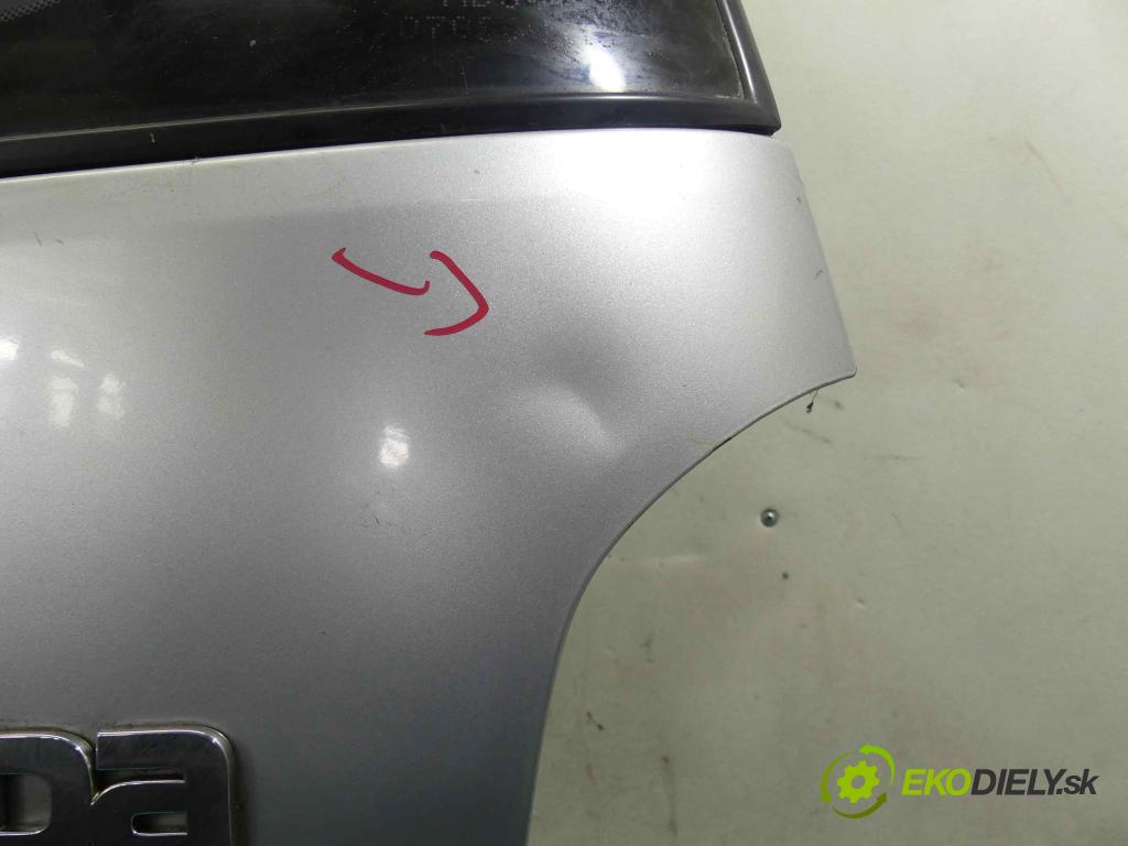 Mazda Mpv II 1999-2006 2.0 citd 136hp manual 100 kW 1998 cm3 5- zadní kufrové dveře  (Zadní kapoty)