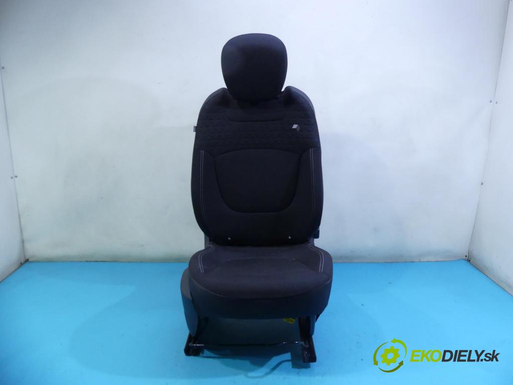 Renault Captur I 2013-2019 0.9 Tce 90 HP manual 66 kW 898 cm3 5- Sedačka pravý  (Sedačky, sedadlá)