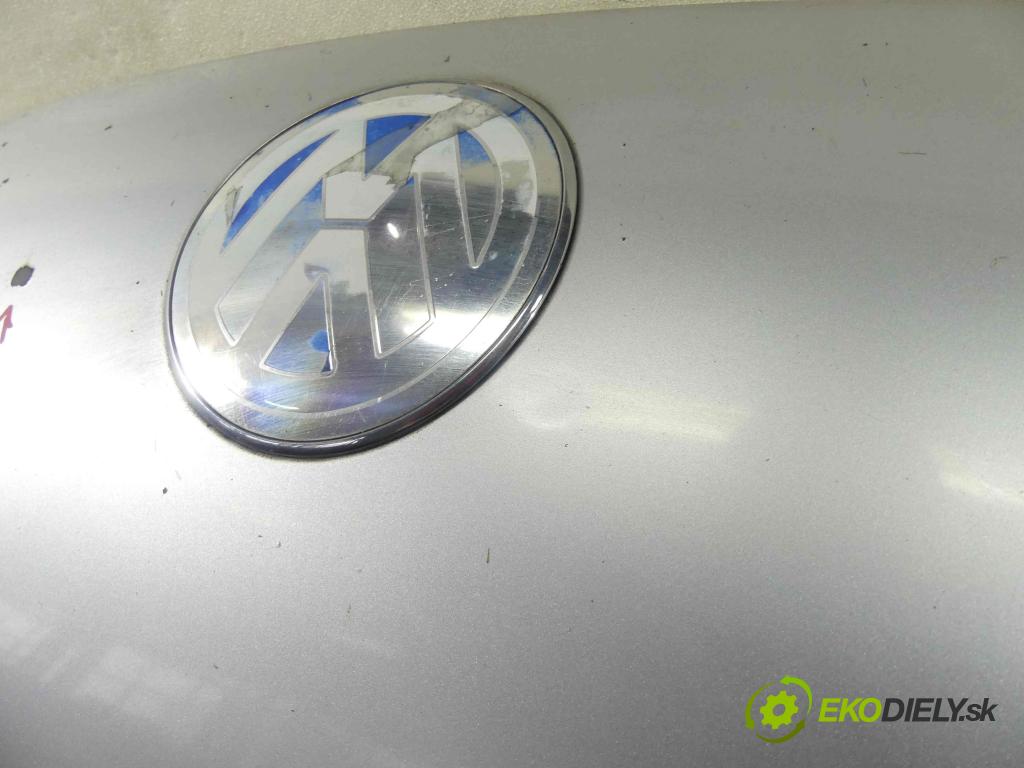 Vw New Beetle 1998-2010 2.0 116 HP manual 85 kW 1984 cm3 3- kapota predná