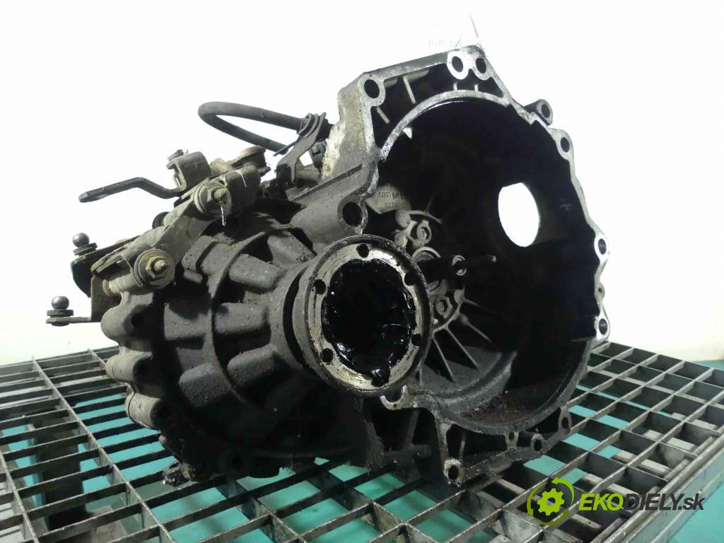 Vw Bora 1.6 SR 101 HP manual 74 kW 1598 cm3 4- prevodovka stupeň,rýchlosť manual DUW