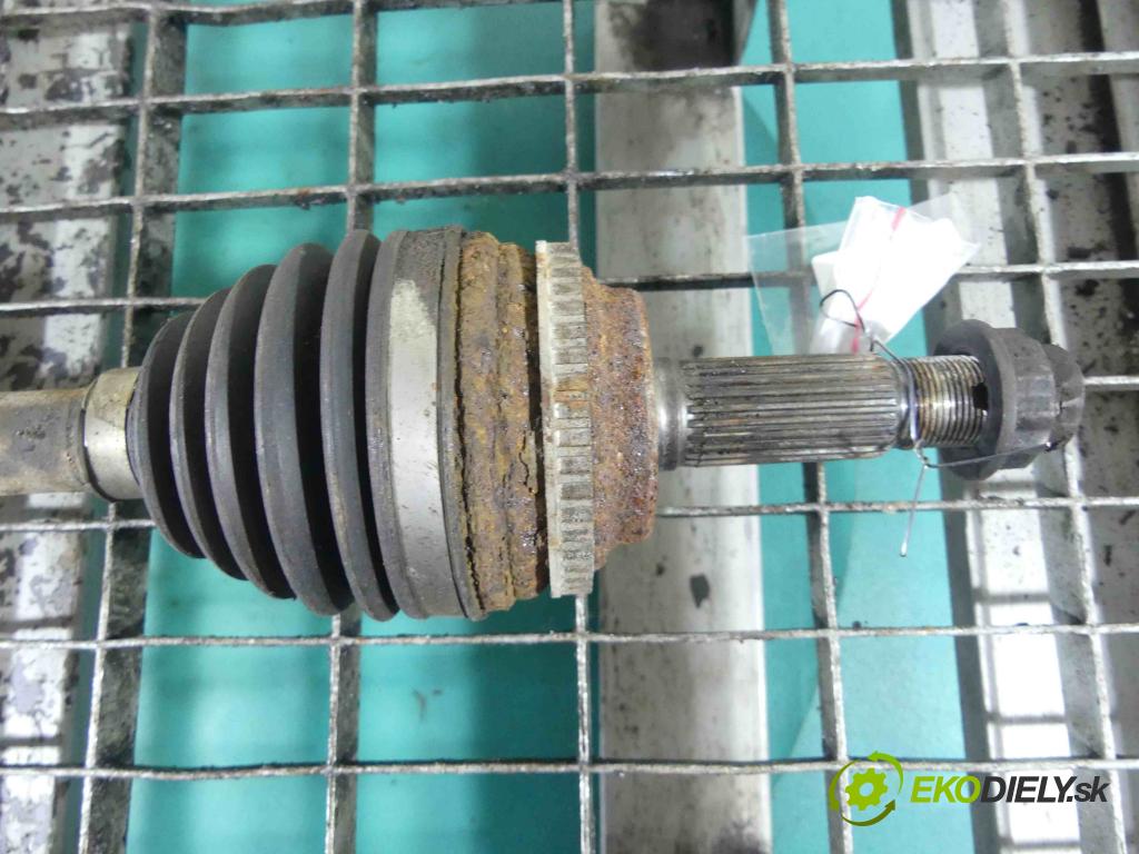 Toyota Yaris I 1999-2005 1.4 D4D 75 HP manual 55 kW 1364 cm3 3- poloos ľavé  (Poloosy)