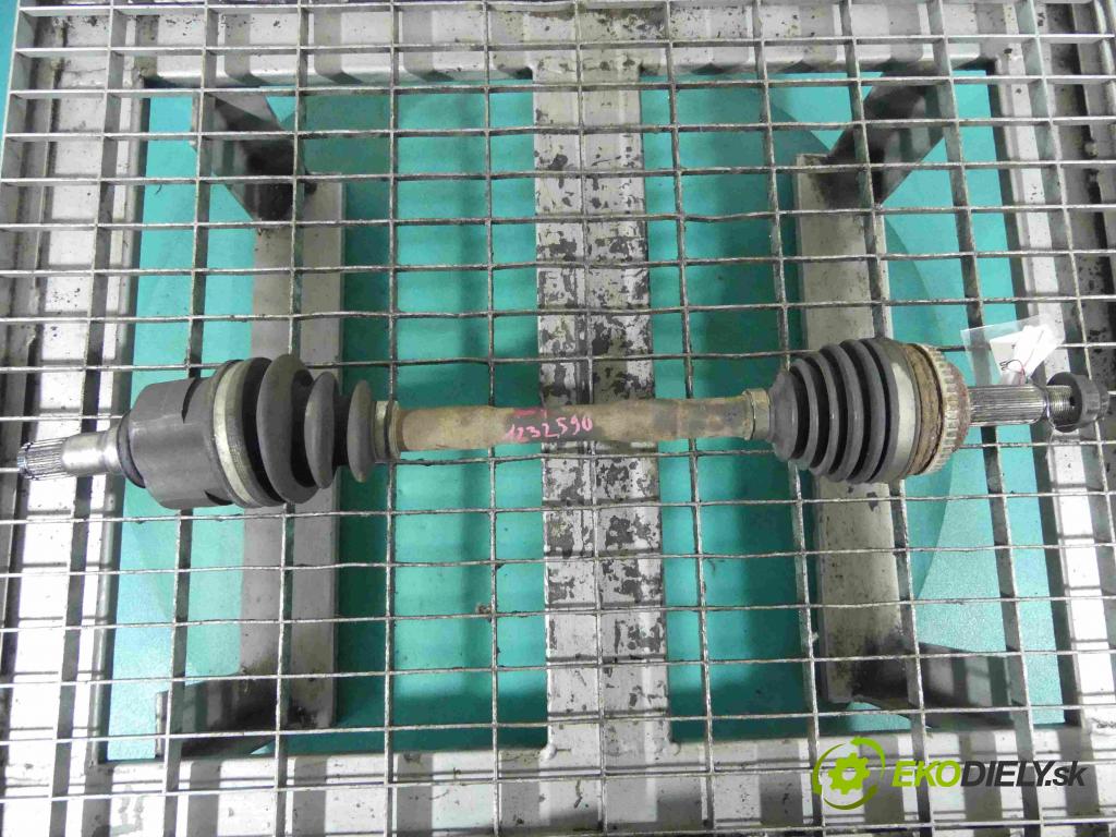 Toyota Yaris I 1999-2005 1.4 D4D 75 HP manual 55 kW 1364 cm3 3- poloos ľavé  (Poloosy)