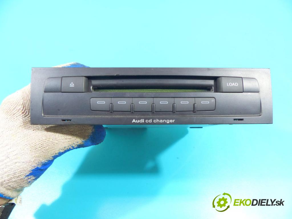 Audi Q7 2005-2015 4,2.0 tdi 326KM automatic 240 kW 4134 cm3 5- Menič: cd 4L0910110B (CD meniče)