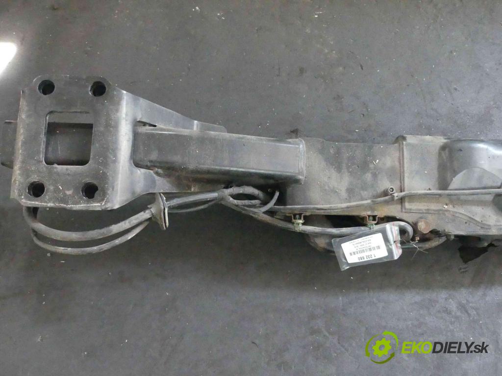 Audi Q7 2005-2015 4,2.0 tdi 326KM automatic 240 kW 4134 cm3 5- oko tažné 4L0803921H