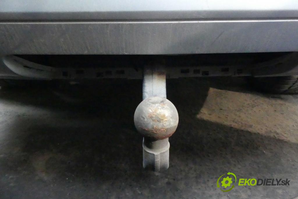 Audi Q7 2005-2015 4,2.0 tdi 326KM automatic 240 kW 4134 cm3 5- oko tažné 4L0803921H