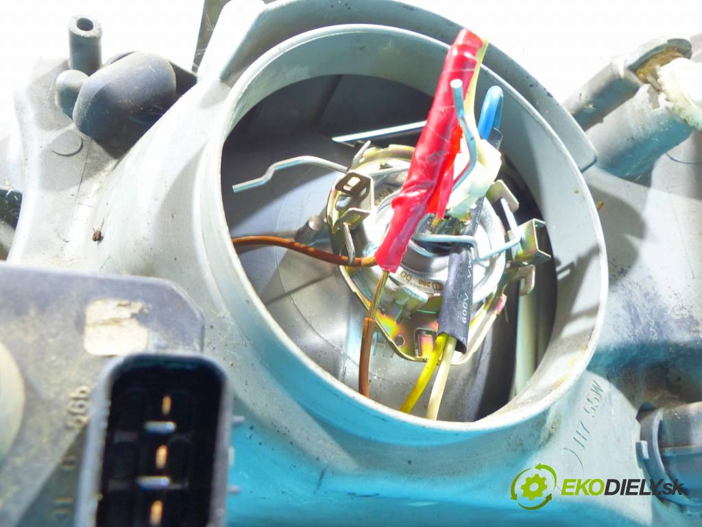 Honda Accord VI 1998-2002 1,8.0 16v 136 HP manual 100 kW 1850 cm3 4- Reflektor: pravý  (Pravé)