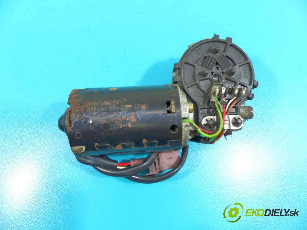 Citroen Xsara II 2000-2004 1.6 16v 109 HP manual 80 kW 1587 cm3 5- motor stieračov predné 300241374