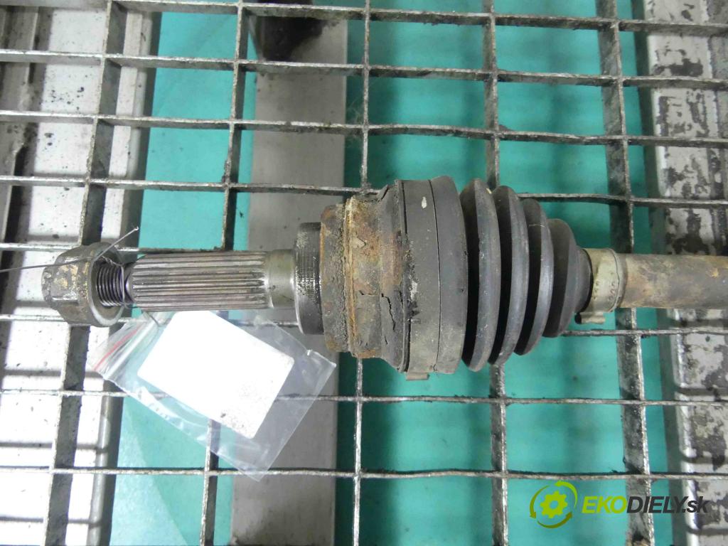 Chevrolet Spark II M200 2005-2010 0.8 52 HP manual 38 kW 796 cm3 5- poloos ľavé  (Poloosy)