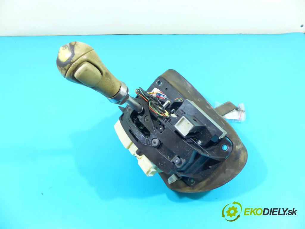 Infiniti FX II 2008-2017 3.0 V6 238HP automatic 175 kW 2991 cm3 5- Páka: Změny: stupeň,rýchlosť  (Rýchlostné páky / kulisy)