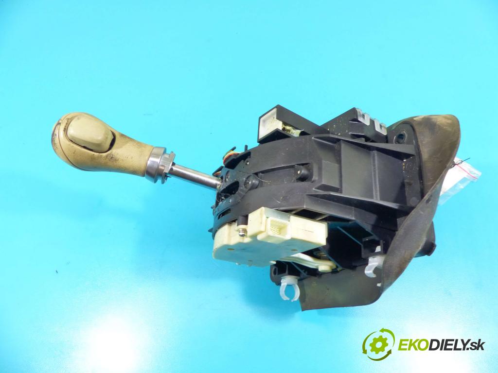 Infiniti FX II 2008-2017 3.0 V6 238HP automatic 175 kW 2991 cm3 5- Páka: Změny: stupeň,rýchlosť  (Rýchlostné páky / kulisy)