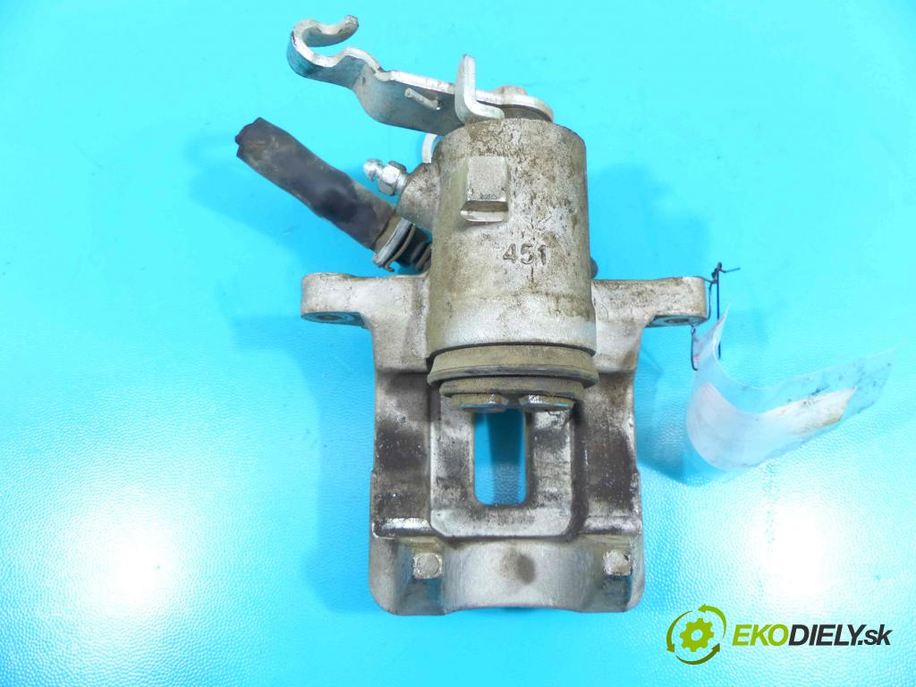 Seat Altea 1.9 tdi 105 HP manual 77 kW 1896 cm3 5- brzdič zadné ľavý  (Ostatné)
