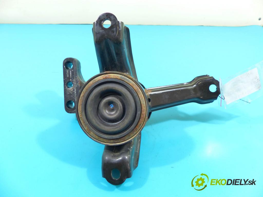 Kia Stonic 2017 - 1.2 16V 84KM manual 61,8 kW 1248 cm3 5- airbag motora  (Držiaky motora)