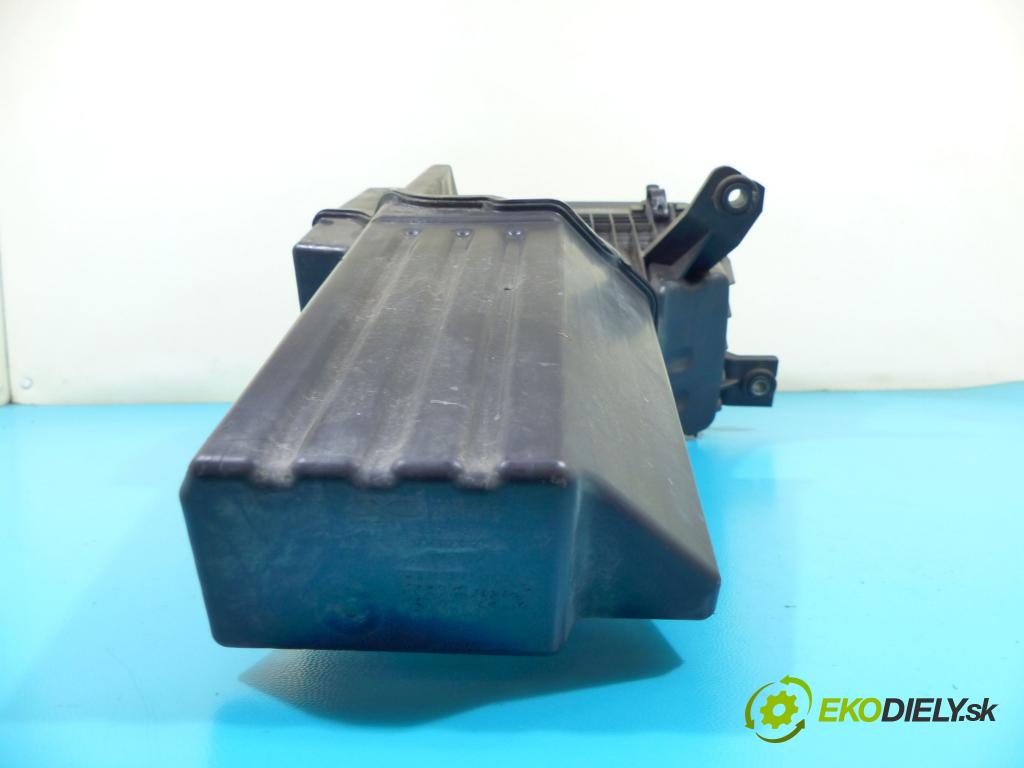 Kia Stonic 2017 - 1.2 16V 84KM manual 61,8 kW 1248 cm3 5- obal filtra vzduchu 28110-H8080 (Obaly filtrov vzduchu)