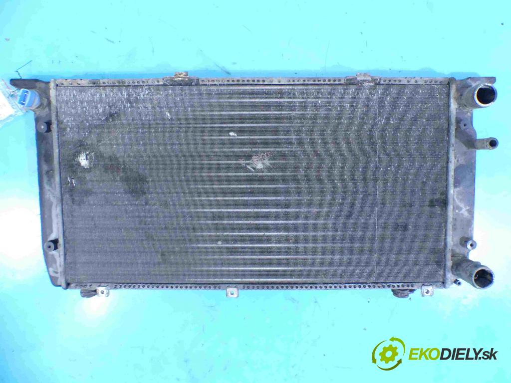 Audi 80 B3 1986-1991 1.8 karburátor: 88 HP manual 65 kW 1760 cm3 4- chladič  (Chladiče)