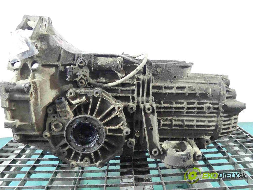 Audi 80 B3 1986-1991 1.8 karburátor: 88 HP manual 65 kW 1760 cm3 4- prevodovka stupeň,rýchlosť manual