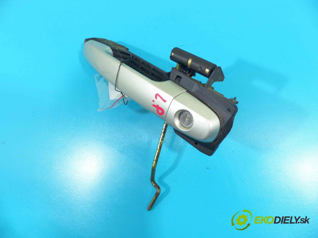 Toyota Avensis II T25 2003-2008 2.0 D4D 116 HP manual 85 kW 1995 cm3 5- rukoväť predné ľavé mimo:  (Vonkajšie predné ľavé)