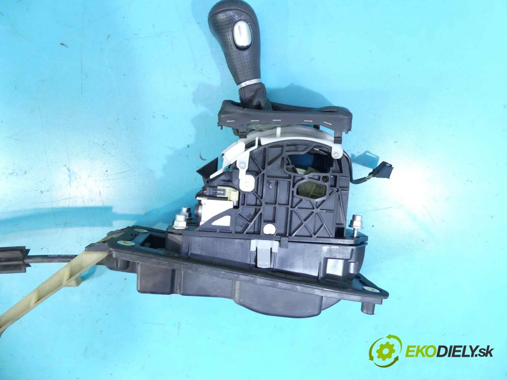 Audi Q7 2005-2015 4,2.0 tdi 326KM automatic 240 kW 4134 cm3 5- Páka: Změny: stupeň,rýchlosť 4L1713041J (Rýchlostné páky / kulisy)