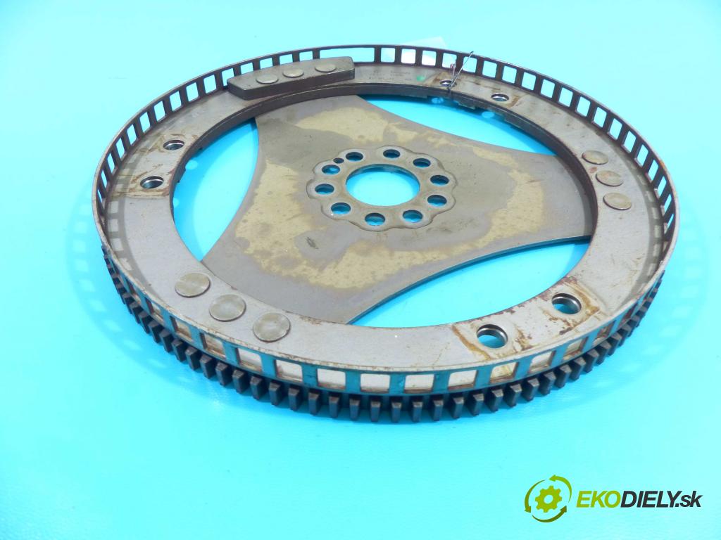 Audi Q7 2005-2015 4,2.0 tdi 326KM automatic 240 kW 4134 cm3 5- koleso hojdačka: 057105323AB (Zotrvačníky)