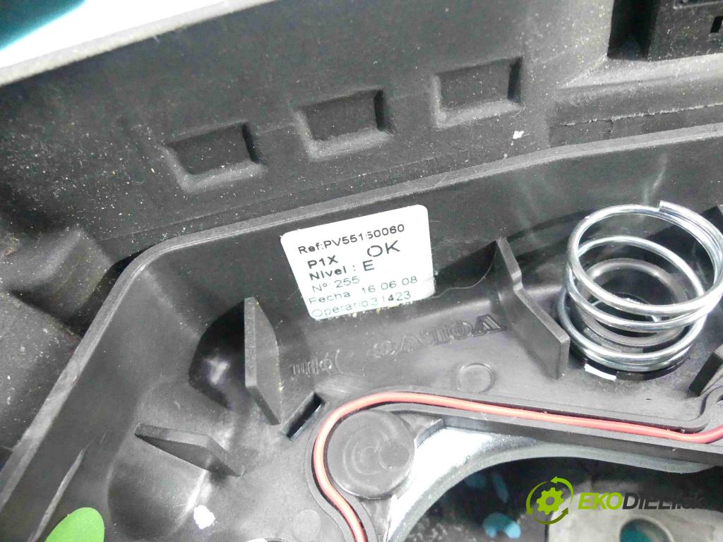 Volvo V50 2.0d 136 HP manual 100 kW 1997 cm3 5- volant  (Volanty)