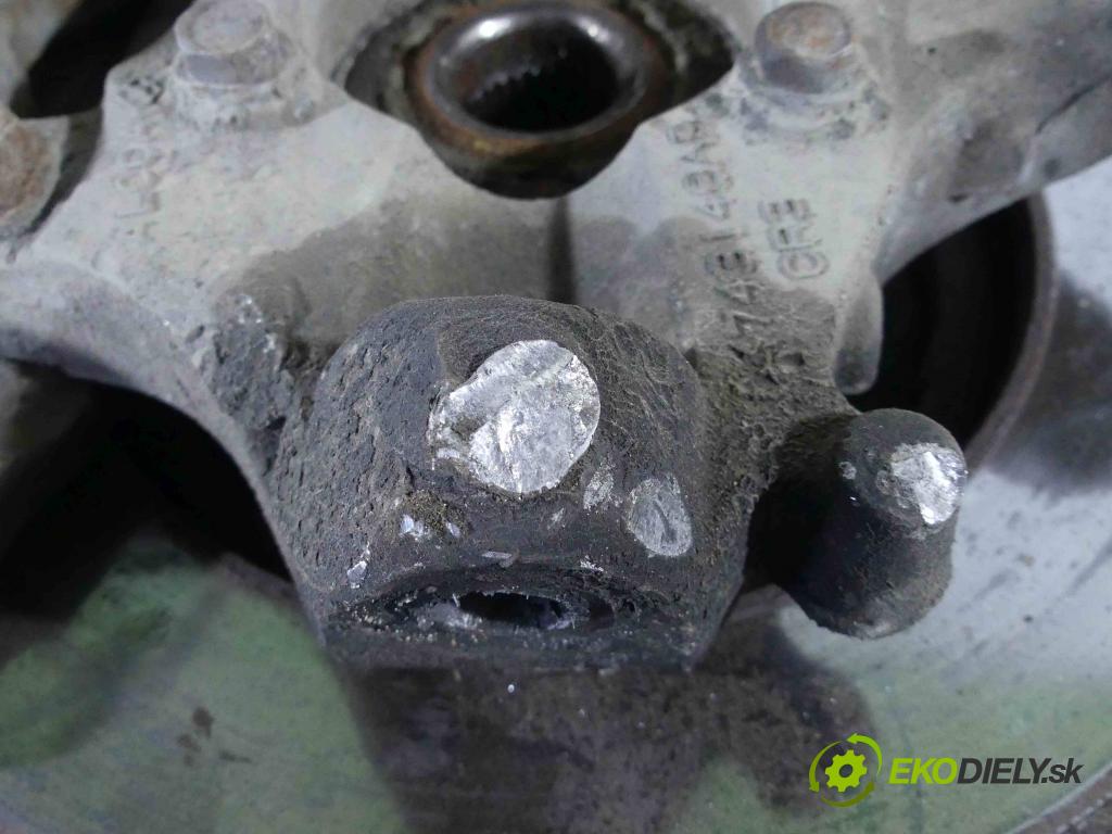 Chrysler Pacifica 3.5 V6 253KM automatic 186 kW 3518 cm3 5- náboj pravé  (Náboje)