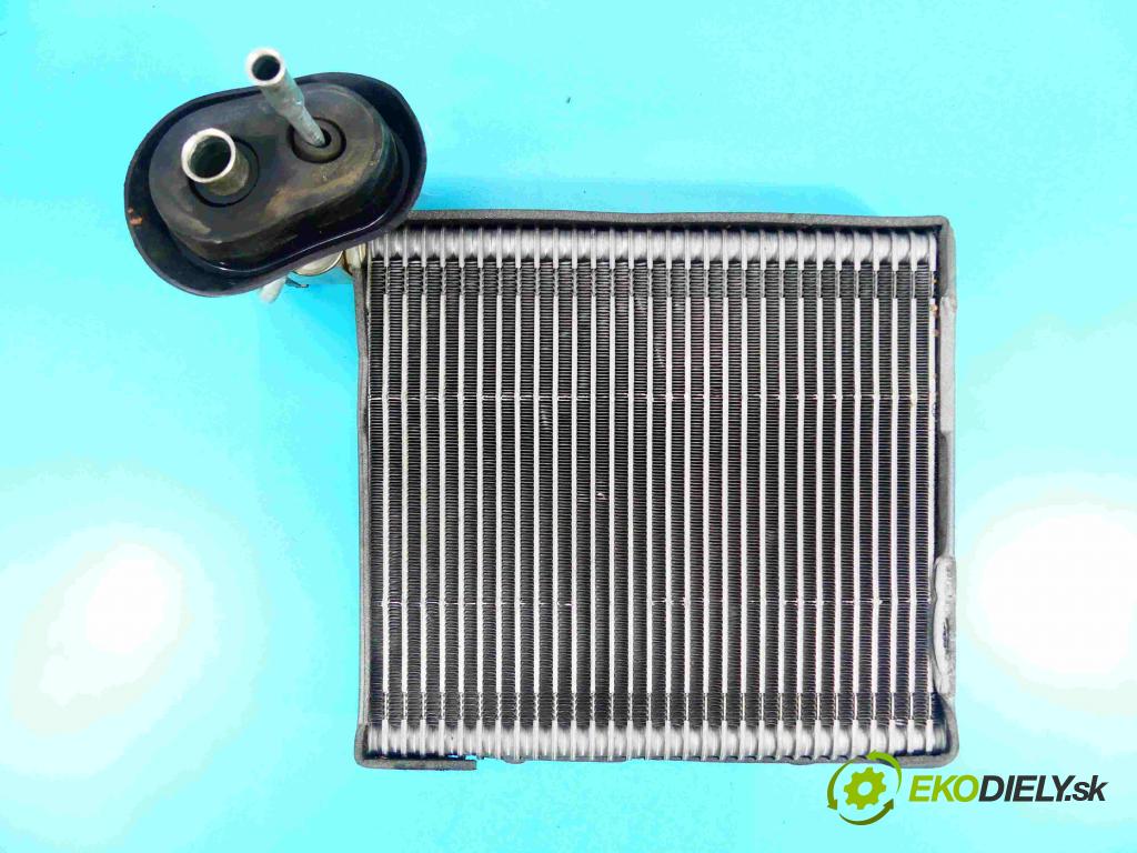 Infiniti FX II 2008-2017 3.0 V6 238HP automatic 175 kW 2991 cm3 5- radiator 922001HP0C (Radiátory kúrenia)