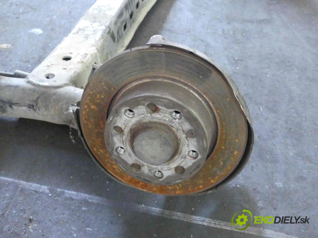 Skoda Octavia III 2013- 1.6 tdi 105 hp manual 77 kW 1598 cm3 5- zadní výztuha